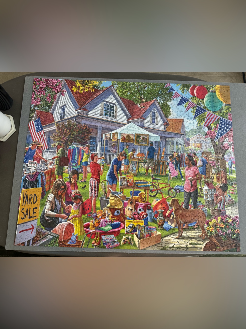 White Mountain ‘Yard Sale’ 1000 Piece Puzzle w/ Poster Item #1628 COMPLETE